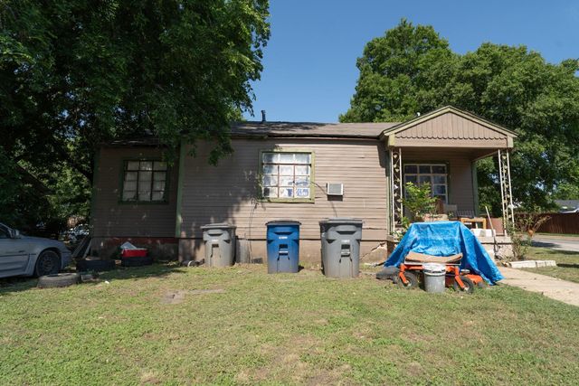 3403 Alabama Ave — Marsalis Club