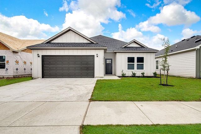 10516 Ruffin Dr — Trails of Fossil Creek