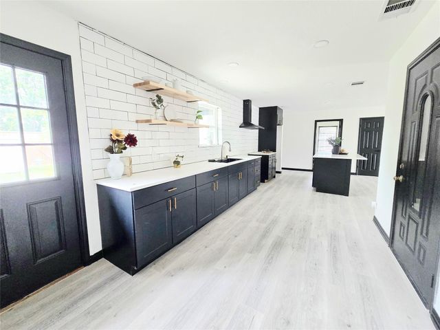 2953 Bay Oaks Dr — Walnut Hills 4th Inst