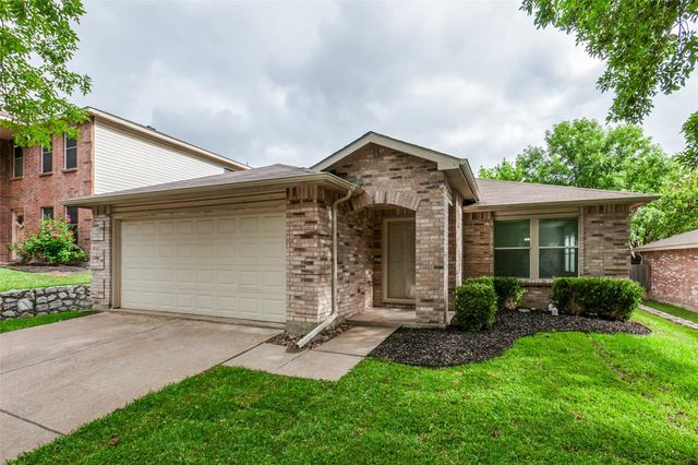 2508 Clear Brook Dr — Creek Hollow Ph 2