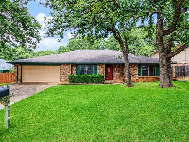 6619 Saddle Ridge Rd — Shorewood Estates