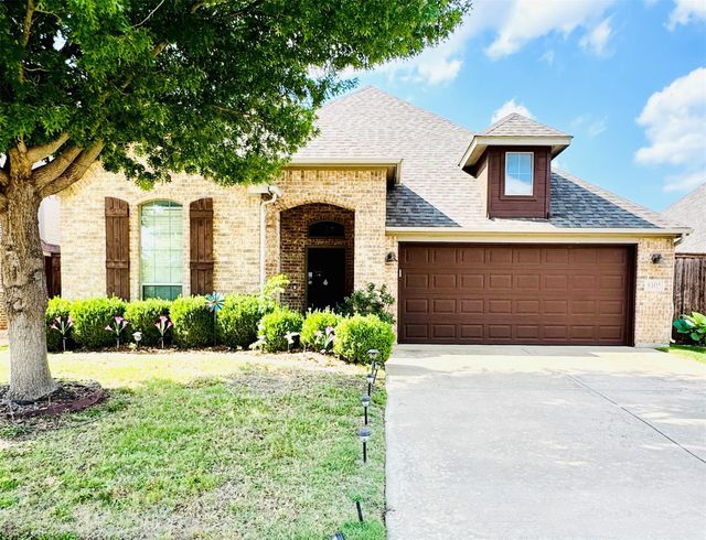 8105 Winter Falls Trl — Lakes Of River Trails Add