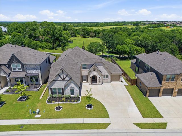 924 Pilatus Ln — Woodcreek Ph 5c