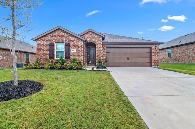 1017 Crepe Myrtle Ln — Pecan Grove Ph II