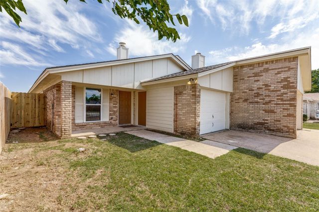 3217 Green Ridge St — South Meadow Add