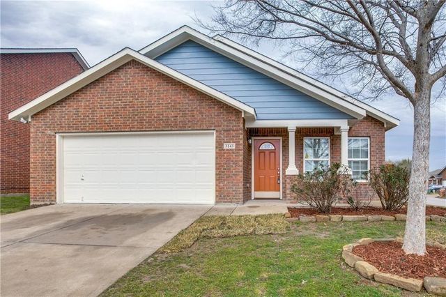 3243 Buckskin Dr — Cedar Creek Ranch Ph 01