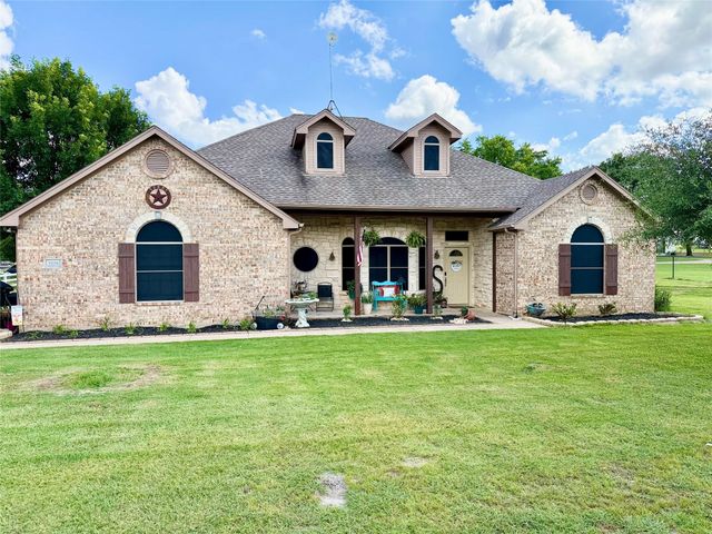 3220 Skinner Rd — J Braly Hillcreek Estates