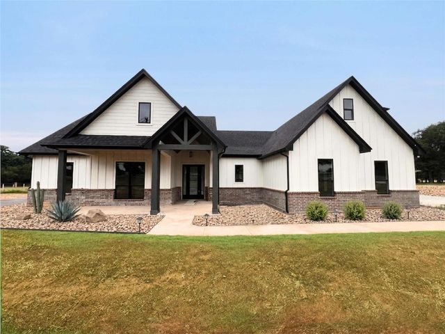121 Cartwright Rd — Cartwright Ranch