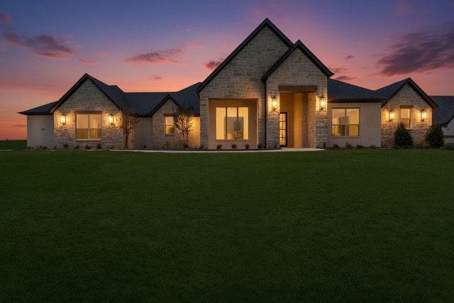 241 Martin Dr — Rolling Creek Ranch Ph 1