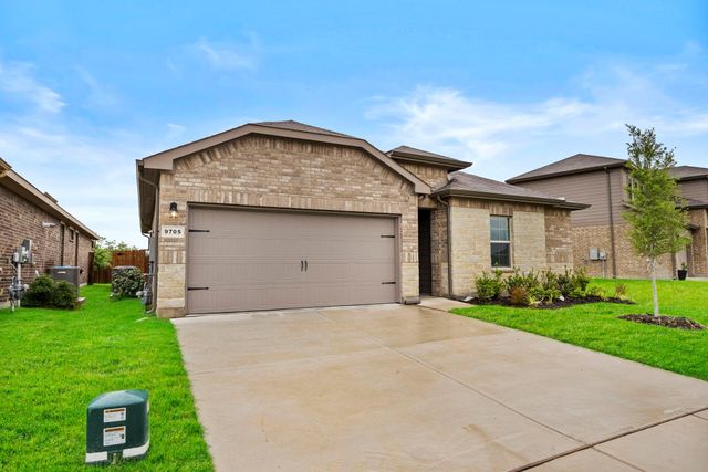 9705 Austin Hollow Rd — Terra Trace