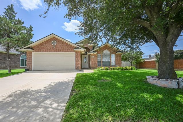 700 N Emma Drive