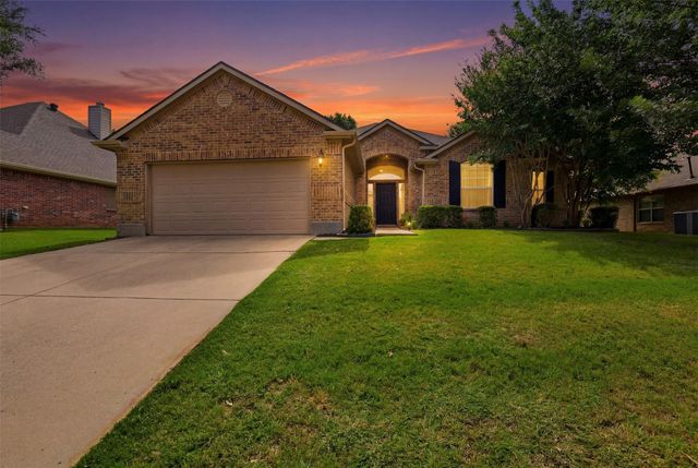 410 Charlie Way — Bedinger Place Ph 03