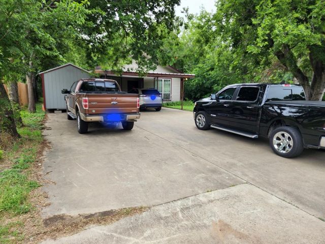 810 S Sherman St — Ennis-Dvv