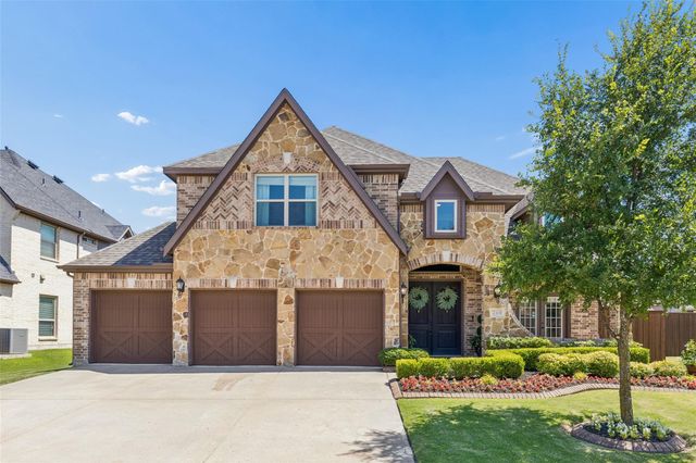 260 Saint Mark Ln — Tanners Mill
