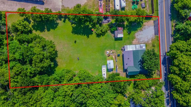704 Cantrell St — E W Rogers
