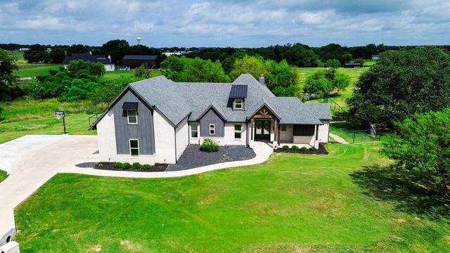 401 Spring Valley Rd — Heritage Spgs
