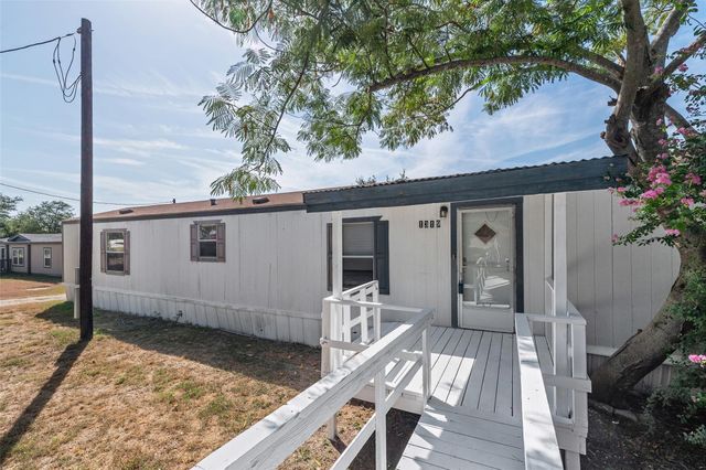 1321 Phoenix Ct — Comanche Cove Sub Sec C