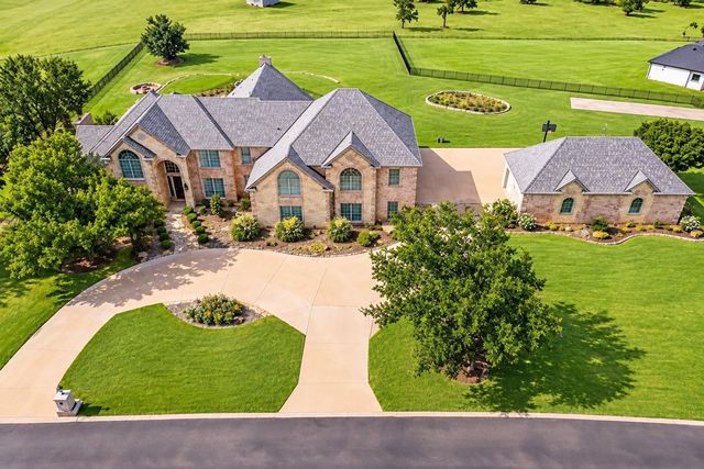 113 Club House Dr — Canyon West Ph