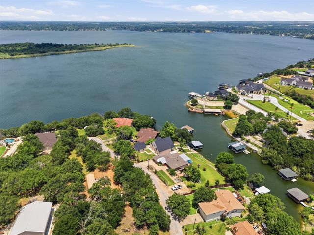 6107 Grande Cove Ct — Grande Cove Estates