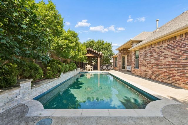 400 Komron Ct — Ariana Estates Ph 1