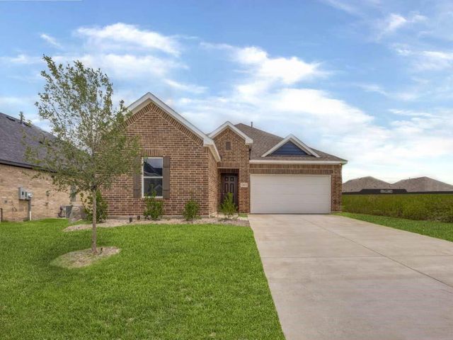2411 Stonebriar Ln — Pebblebrook