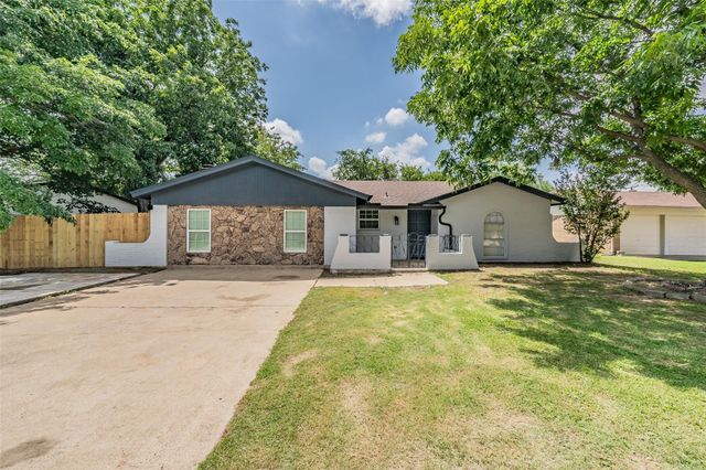6532 Moonglow Ln — Astor Heights Add