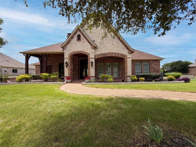 1930 Fair Oaks Ln — Highland Meadows Ph Three