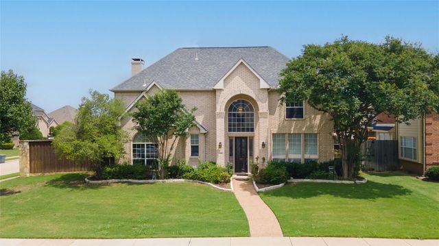 1300 Coral Dr — Riverchase Estates