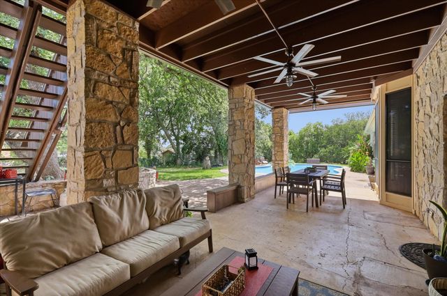 10308 Lisa Jean Dr — Summit Ridge Estate