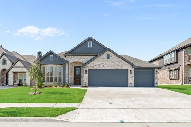 909 Firewood Way — West Crossing