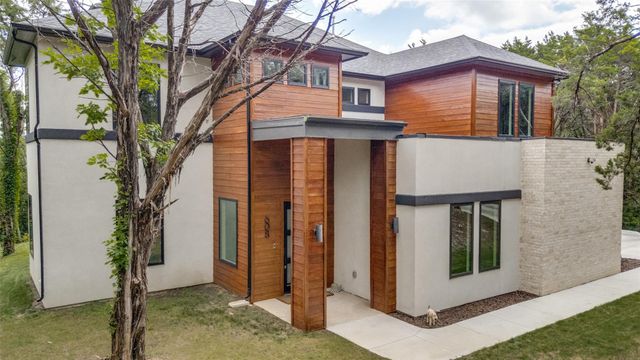 608 Redbud Ct — Juniper Ridge