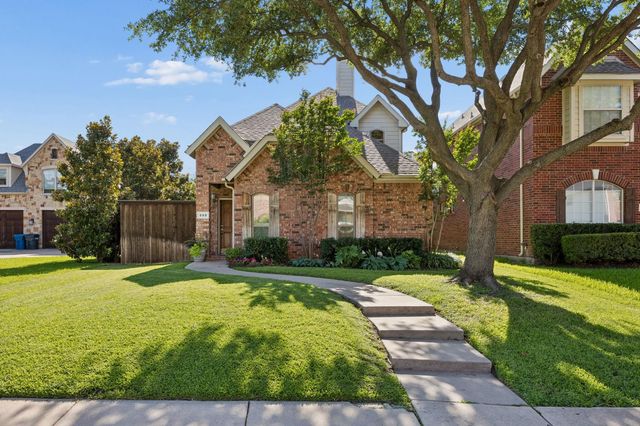 559 Hawken Dr — Deer Run