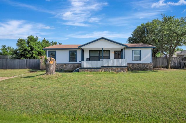 305 Branson Rd — Country Acres Estates