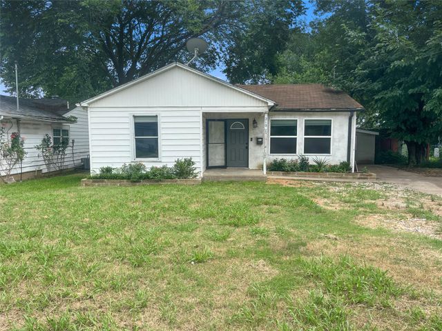 210 W Dexter St — Shannon Heights Addnreplt