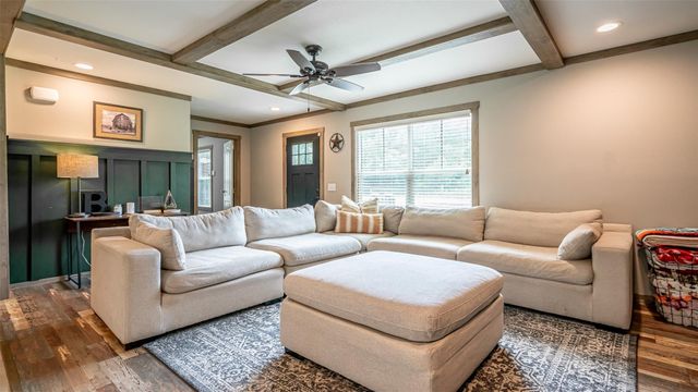 4501 Rhea Rd — Montego Bay