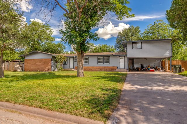 3865 Whittier St — Elmwood West