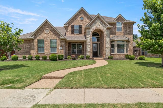 804 Meadowlark Dr — Aviary Ph 4