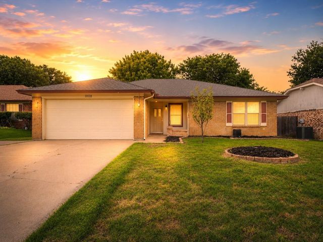 1008 Green Ridge Ter — Parkwest