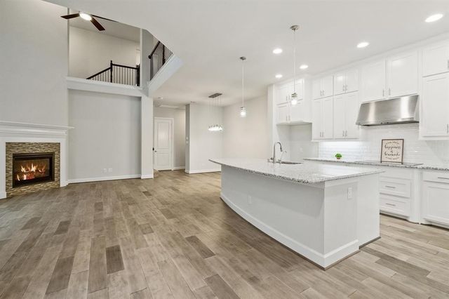 6305 Smithwick