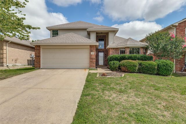 728 Mahogany Dr — Willow Creek Add Ph II
