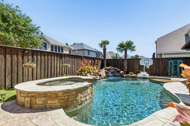 2803 Deerhurst Dr — Chapel Hill Dev Add Ph II
