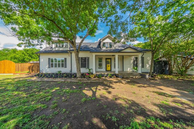 506 Brown St — Town
