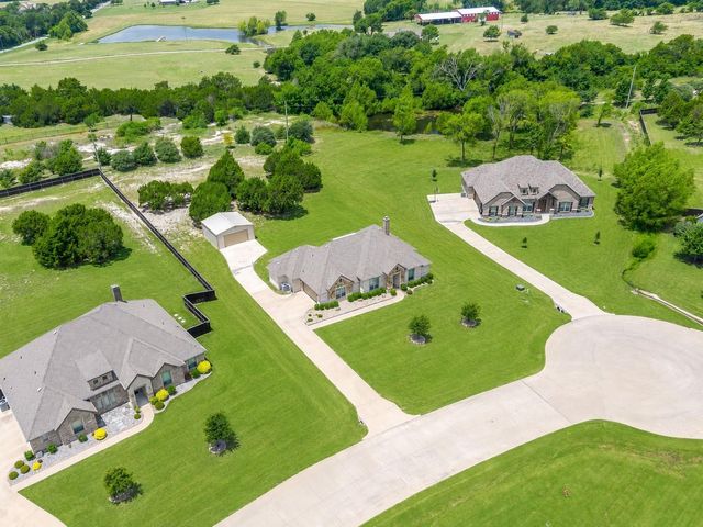 3830 Richard Rd — Four Trees Add