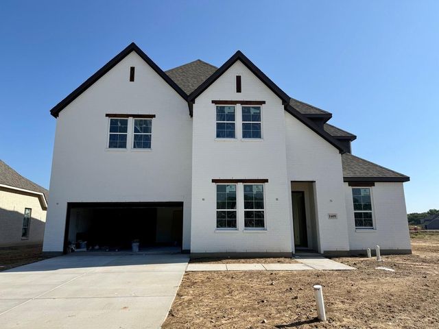 1609 Briscoe Dr — Trinity Estates