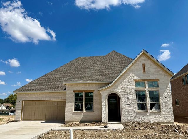 1605 Briscoe — Trinity Estates