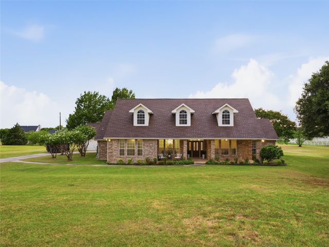 902 W Pioneer Cir — The Settlement 2