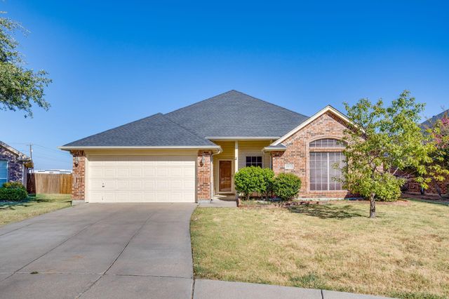 1032 Kingfish Dr — Meadow Crest Estate Sec 01