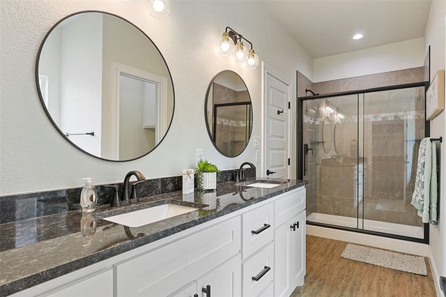 7610 Hudson Way — Carriage Hills