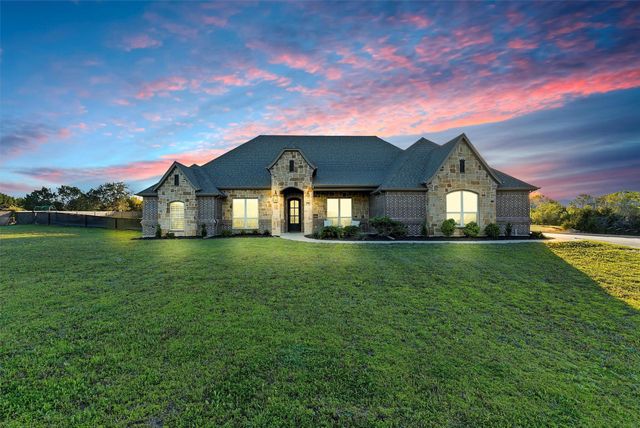 701 Milton Ct — The Hills Of Gby Ph VI