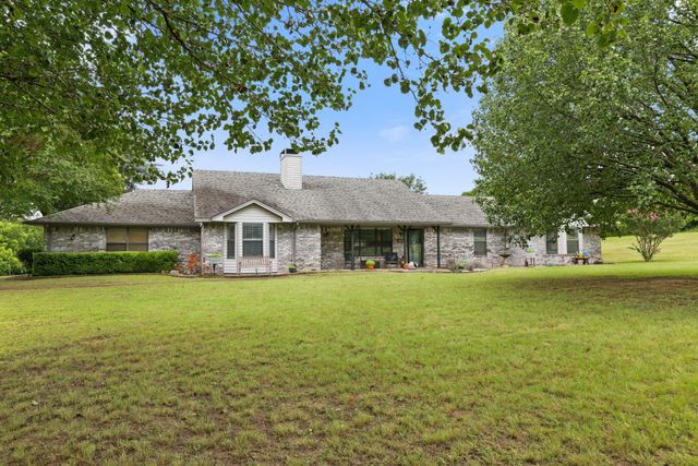 2515 Taylor Blvd — NA